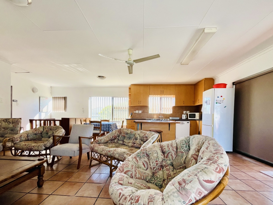 2 Bedroom Property for Sale in Sandbaai Western Cape